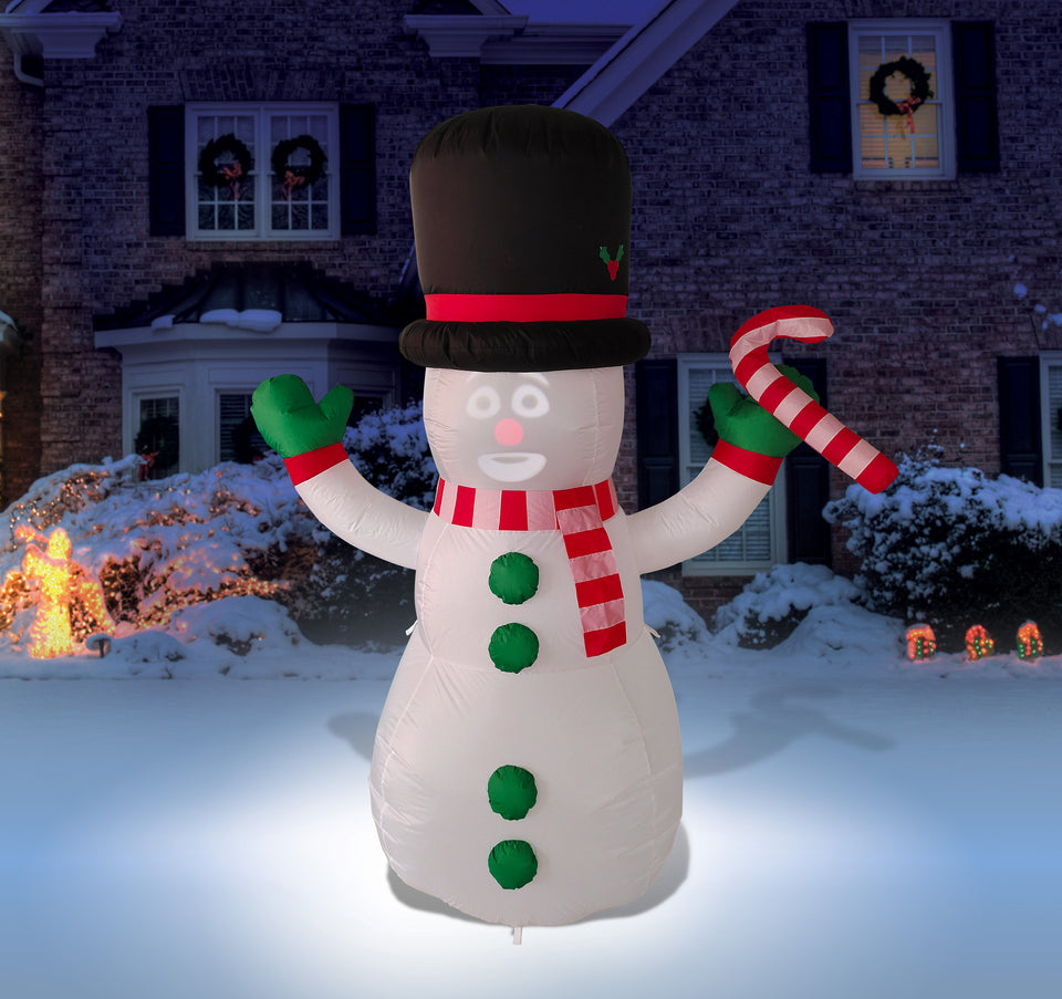 ANIMAT3D FrostByte Inflatable Talking Animated 7 Foot Snowman with Built in Projector & Speaker Plug'n Play for Outdoor Use