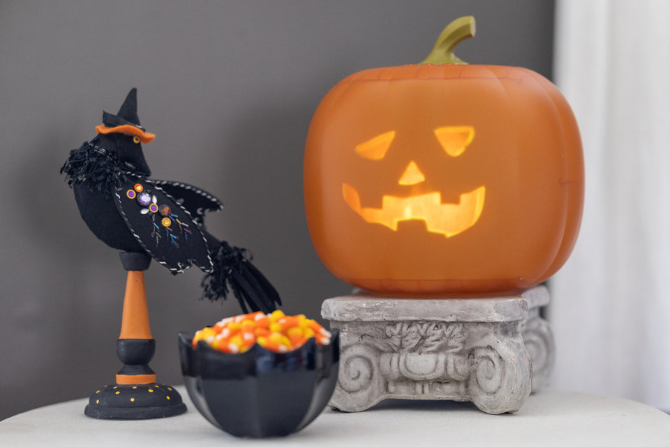 ANIMAT3D Jabberin' Jack The Talking Animated Pumpkin with Built-In Projector & Speaker
